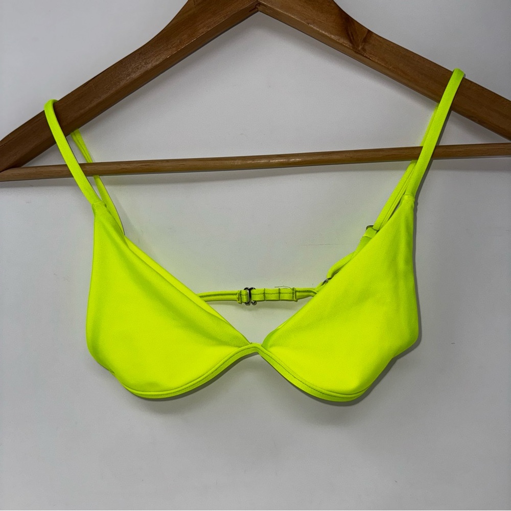Like new Sahara Ray Swim Cindy Bikini top neon yellow